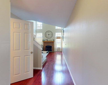 2890 Ashling Court - Photo Thumbnail 1