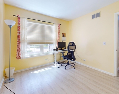 2890 Ashling Court - Photo Thumbnail 16
