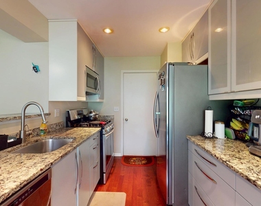 2890 Ashling Court - Photo Thumbnail 6
