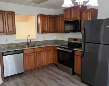 2861 Creek Bottom Court - Photo Thumbnail 2