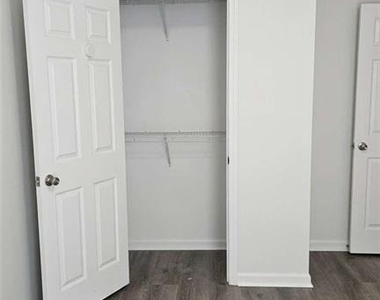 2861 Creek Bottom Court - Photo Thumbnail 14