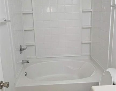 2861 Creek Bottom Court - Photo Thumbnail 16