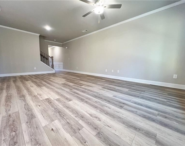 5495 Rock Place Court - Photo Thumbnail 8