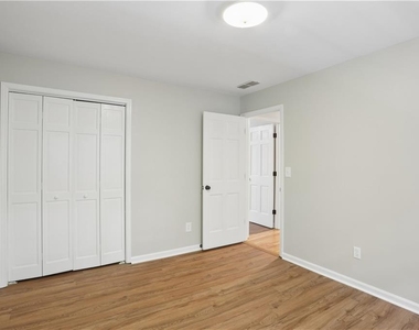 2063 Six Branches Drive - Photo Thumbnail 23