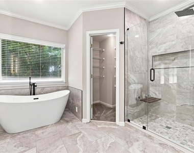 3247 Green Farm Trail Ne - Photo Thumbnail 2