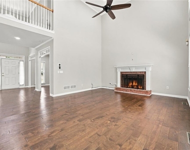 3247 Green Farm Trail Ne - Photo Thumbnail 8