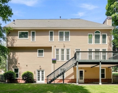 3247 Green Farm Trail Ne - Photo Thumbnail 37