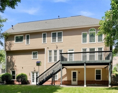 3247 Green Farm Trail Ne - Photo Thumbnail 38