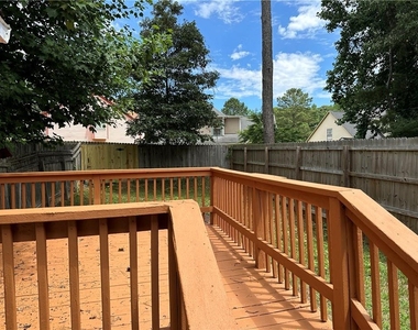 1923 Cheatham Woods Drive - Photo Thumbnail 18
