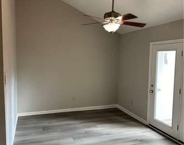 1923 Cheatham Woods Drive - Photo Thumbnail 3