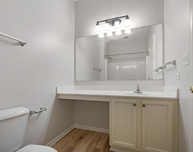 3061 Hughsdale Street - Photo Thumbnail 13