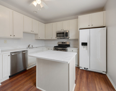 3061 Hughsdale Street - Photo Thumbnail 9