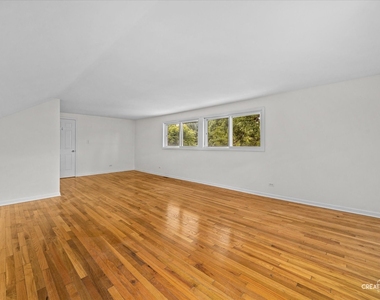 1333 Briarwood Drive - Photo Thumbnail 16