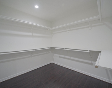 1419 Chestnut Ridge Road - Photo Thumbnail 18