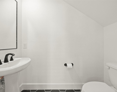 946 Judiway Street - Photo Thumbnail 14