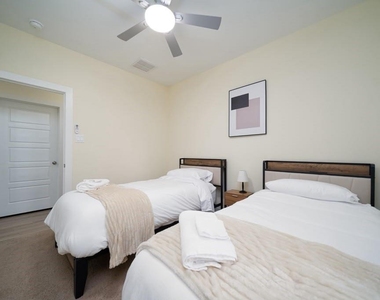 6743 Madrid St Street - Photo Thumbnail 25