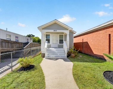 2917 Avenue M - Photo Thumbnail 25