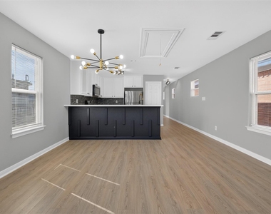 2917 Avenue M - Photo Thumbnail 28