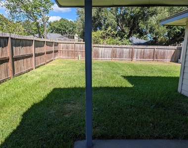 21506 Bluebonnet Meadow Lane - Photo Thumbnail 11