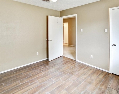 21506 Bluebonnet Meadow Lane - Photo Thumbnail 9