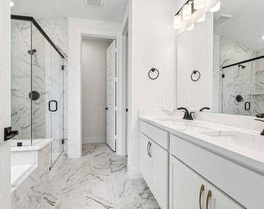 2814 Clapbread Lane - Photo Thumbnail 23