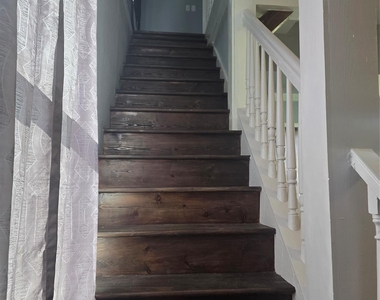 1614 Market Street - Photo Thumbnail 5