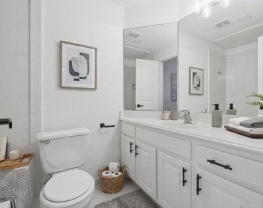 1110 Birdsall Street - Photo Thumbnail 3