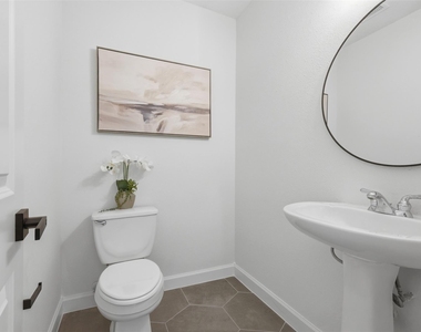 1110 Birdsall Street - Photo Thumbnail 14