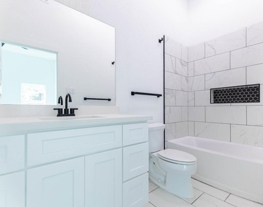 408 Armstrong Street - Photo Thumbnail 12