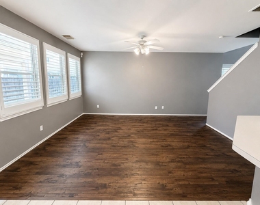 16619 Newglen Lane - Photo Thumbnail 1