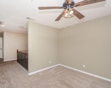 12518 Dolgo Drive - Photo Thumbnail 13