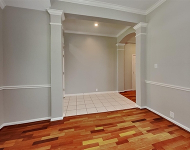 7219 Bethany Bay Drive - Photo Thumbnail 5