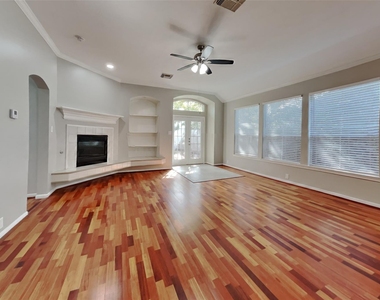 7219 Bethany Bay Drive - Photo Thumbnail 1