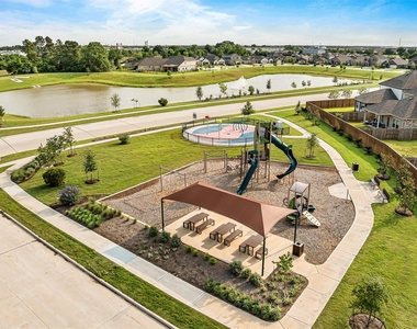 32506 Lantana Fields Road - Photo Thumbnail 37