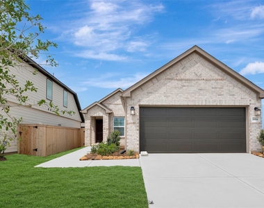 32506 Lantana Fields Road - Photo Thumbnail 1