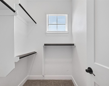 24011 Breezy Bank Trail - Photo Thumbnail 25