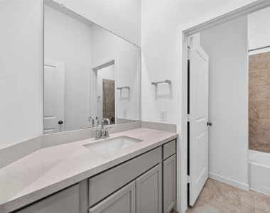 21622 Laggan Cliff Lane - Photo Thumbnail 32