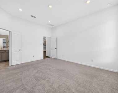 21622 Laggan Cliff Lane - Photo Thumbnail 25