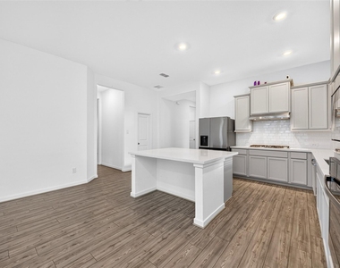 21622 Laggan Cliff Lane - Photo Thumbnail 19