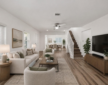 302 Lawrence Street - Photo Thumbnail 6