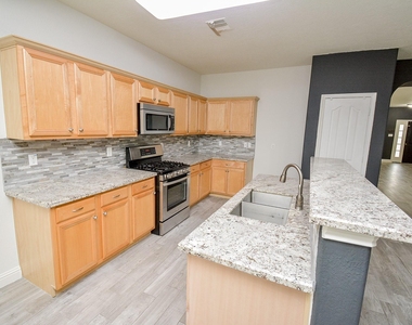7519 Muley Lane - Photo Thumbnail 10