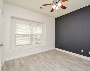 7519 Muley Lane - Photo Thumbnail 17