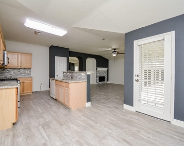 7519 Muley Lane - Photo Thumbnail 13
