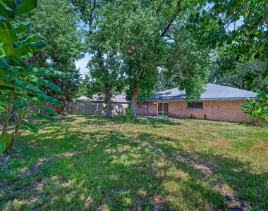 7607 Tanager Street - Photo Thumbnail 20