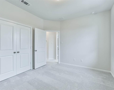 704 Ocean Palms Drive - Photo Thumbnail 29
