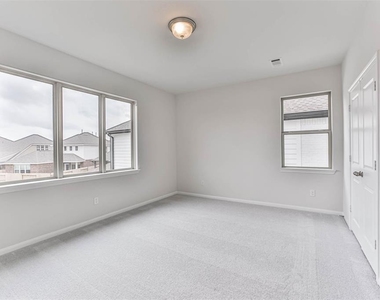 704 Ocean Palms Drive - Photo Thumbnail 20