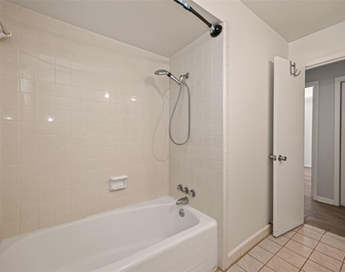 10039 Warwana - Photo Thumbnail 20
