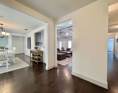 5638 Grape Street - Photo Thumbnail 10