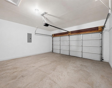 16361 Olive Sparrow Drive - Photo Thumbnail 22