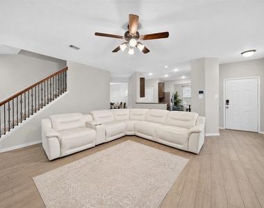 16361 Olive Sparrow Drive - Photo Thumbnail 4